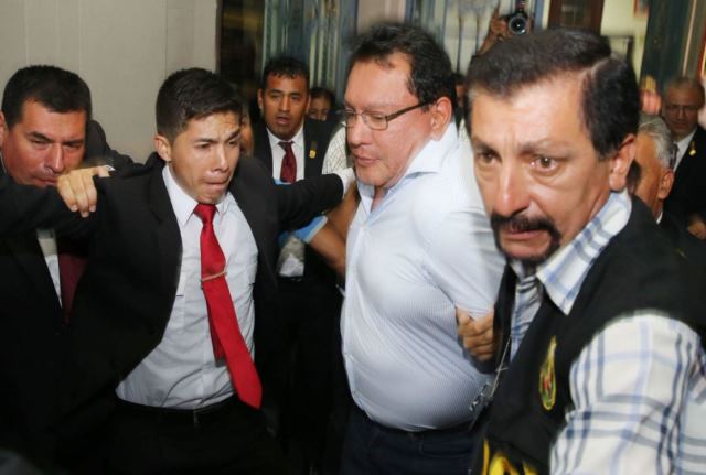 Dictan cinco años de prisión efectiva contra Félix Moreno